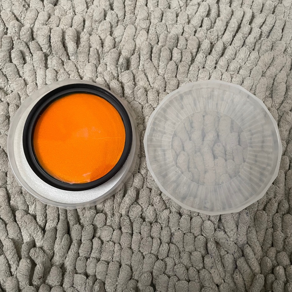 Vivitar VMC Orange 02 52mm Camera Lens Filter USA Made with Case